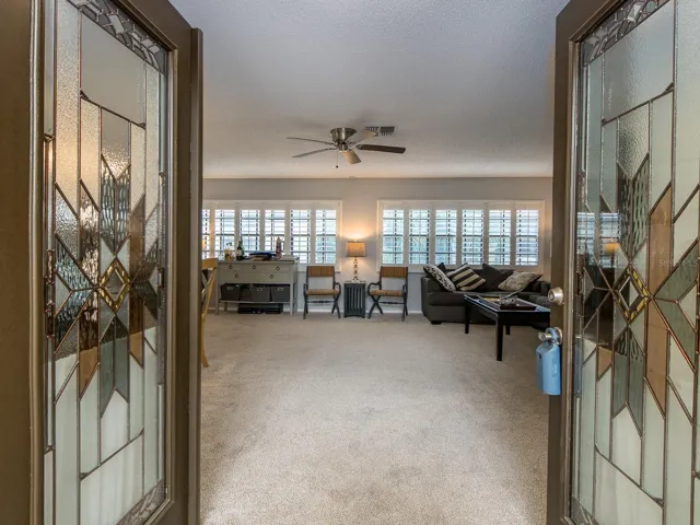 BEAUTIFUL DOUBLE DOOR ENTRY
