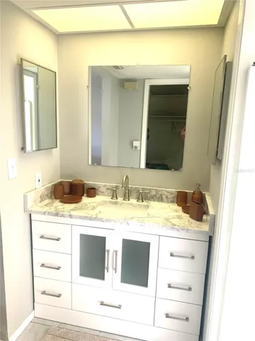 primary bath vanity