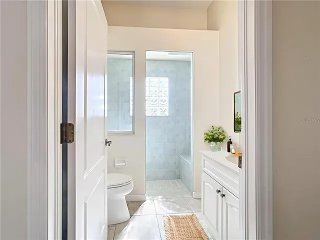 GUEST BATHROOM VIRTUAL STAGING