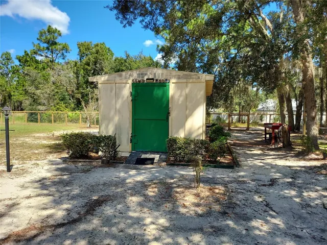 Shed