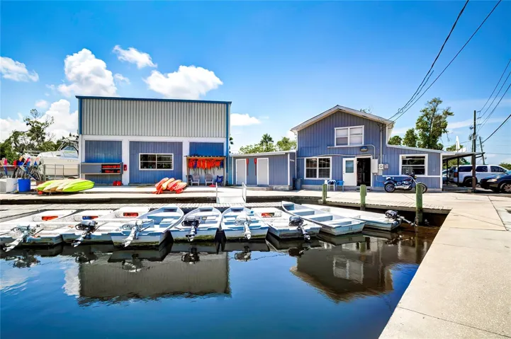 Weeki Wachee Marina