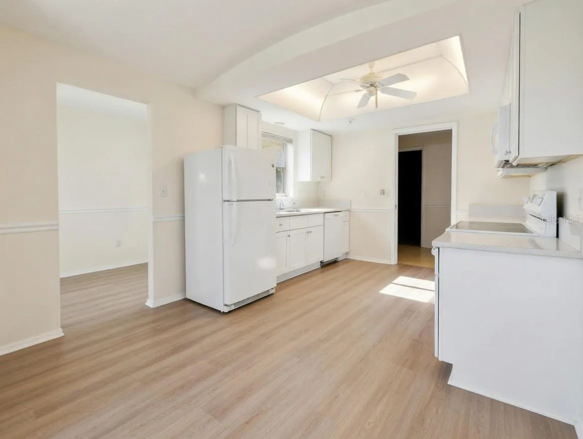 Kitchen view III