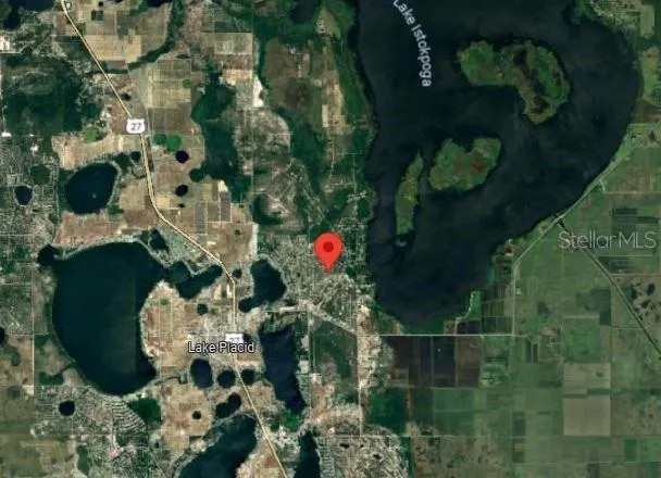 With so many lakes around, you can relax and enjoy in the country.