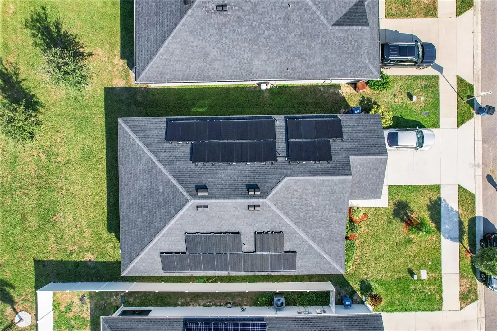 DRONE HOUSE SOLAR PANELS