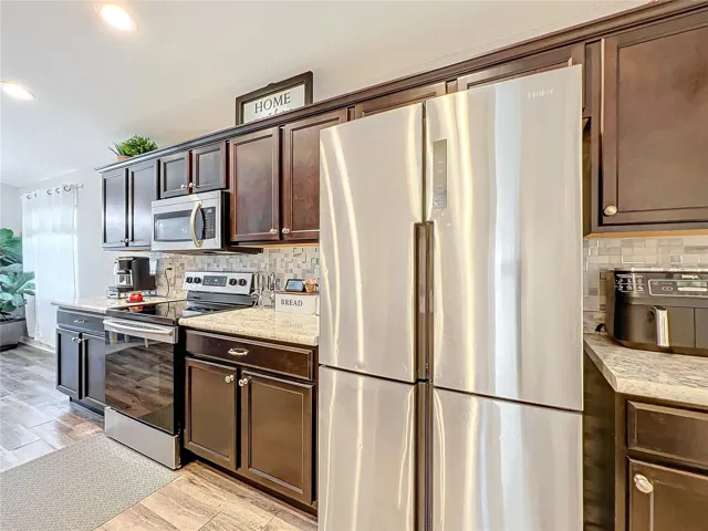 KITCHEN VIEW REFRIGERATOR