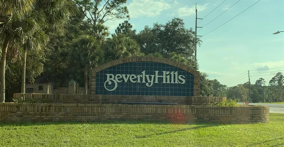Beverly Hills Monument