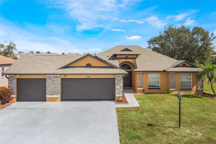 Lovely 4 Bedroom/ 2 Bath Pool Home