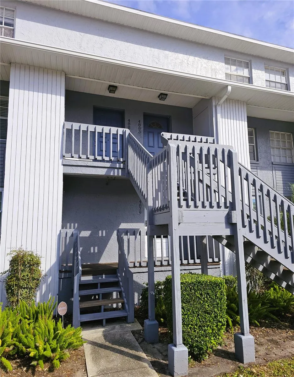 EXTERIOR ENTRANCE