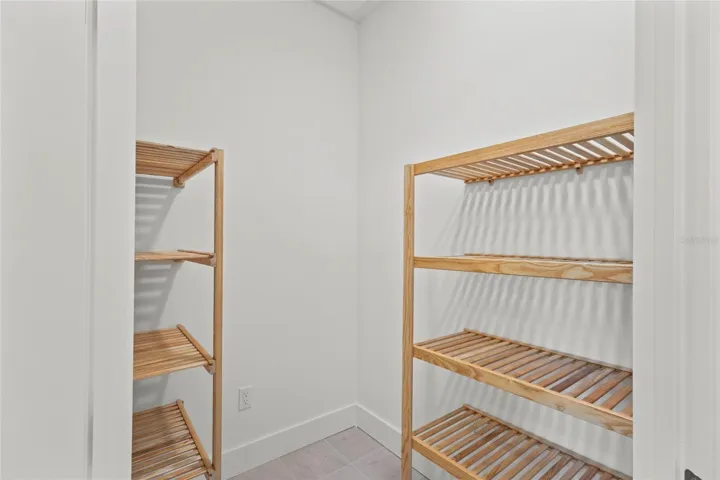 Extra storage room on the 2nd level