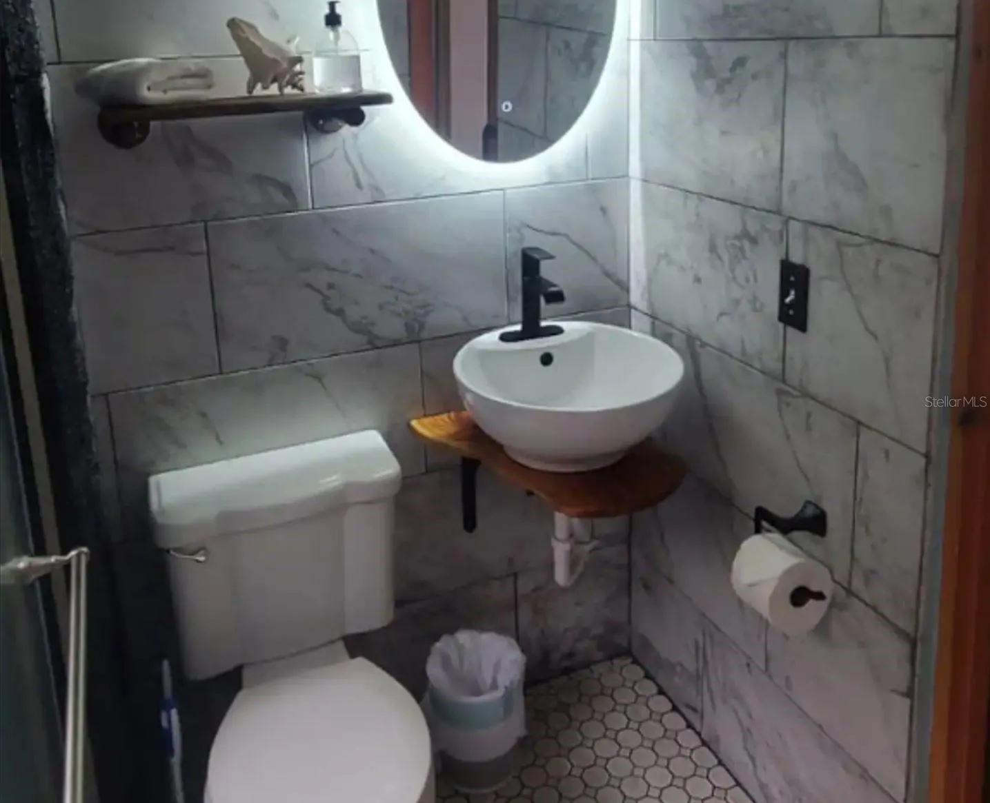 Casita Bathroom