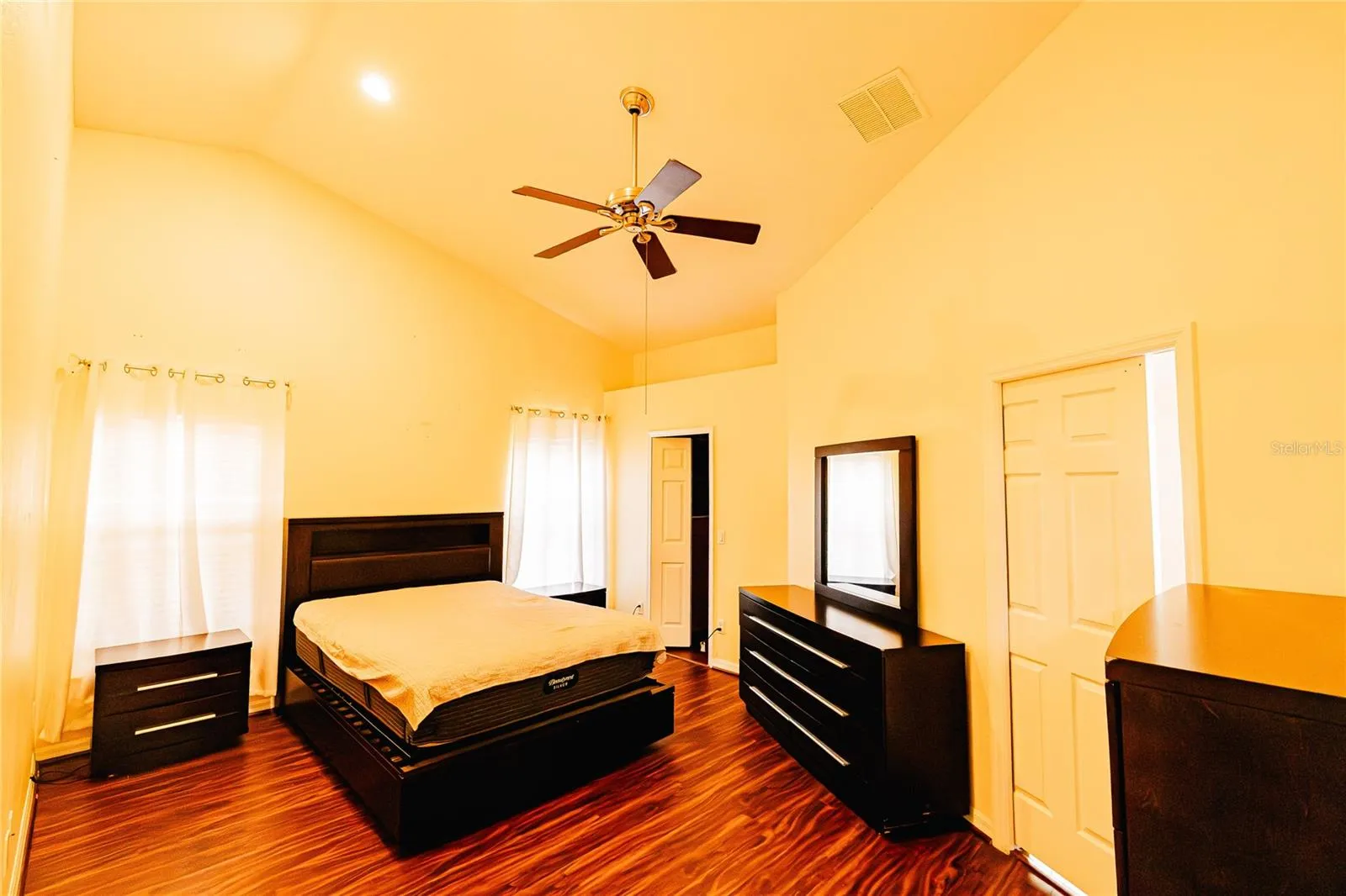 pricipal bedroom