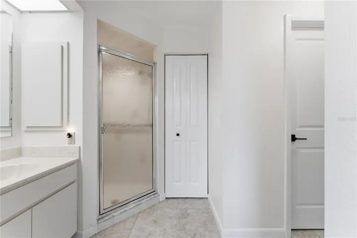 WALK IN SHOWER