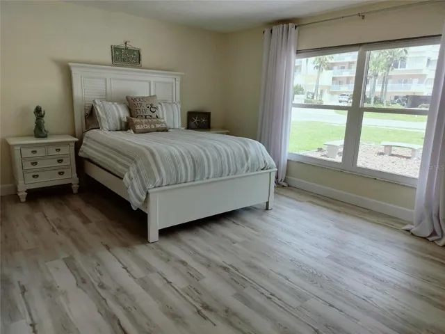 Primary Bedroom- Main Floor