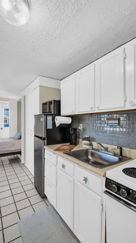 Kitchenette