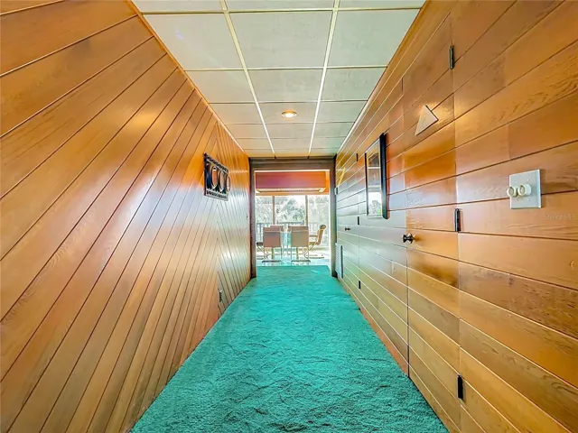 HALL TO UPPER FLOOR OF HOME