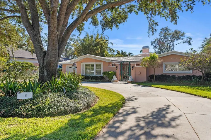 Huge circular driveway with off street parking