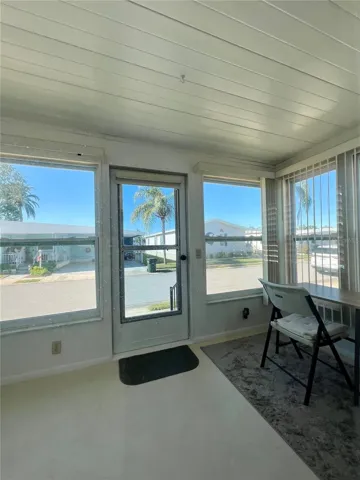 Front Florida room