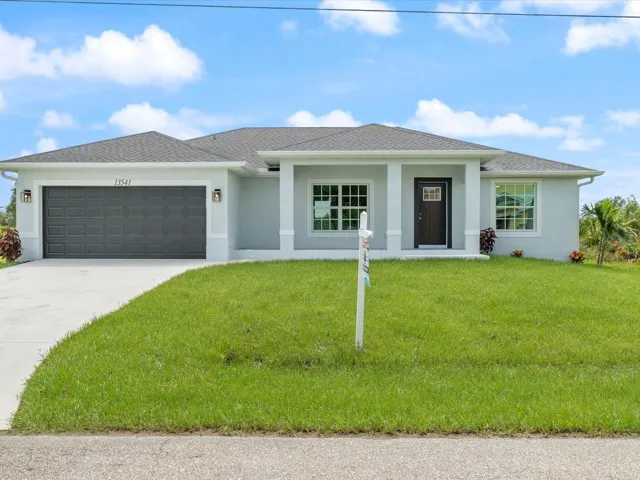 Welcome to 13541 Jeronimo Lane in South Gulf Cove!