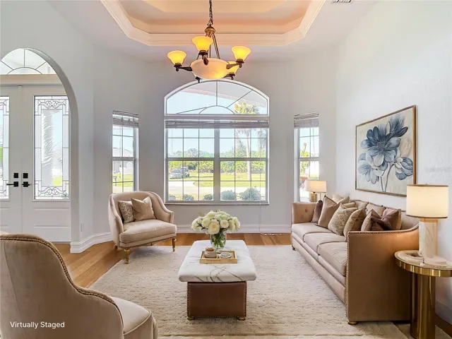 Entrance Bonus Room First Floor - Staged