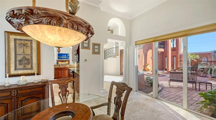 Dining Room with sliding glass doors out to Courtyard.