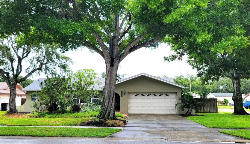 Great curb appeal!