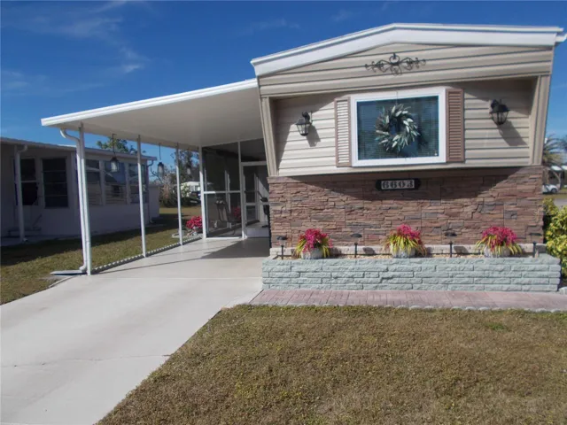 W-E-L-C-O-M-E to 6603 Hauli Court