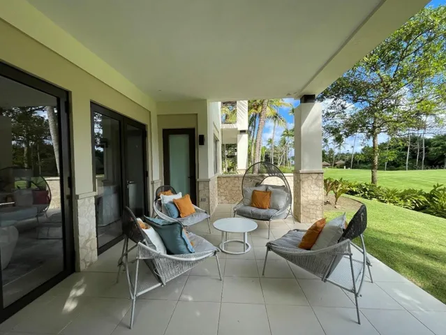 Outdoor Terrace