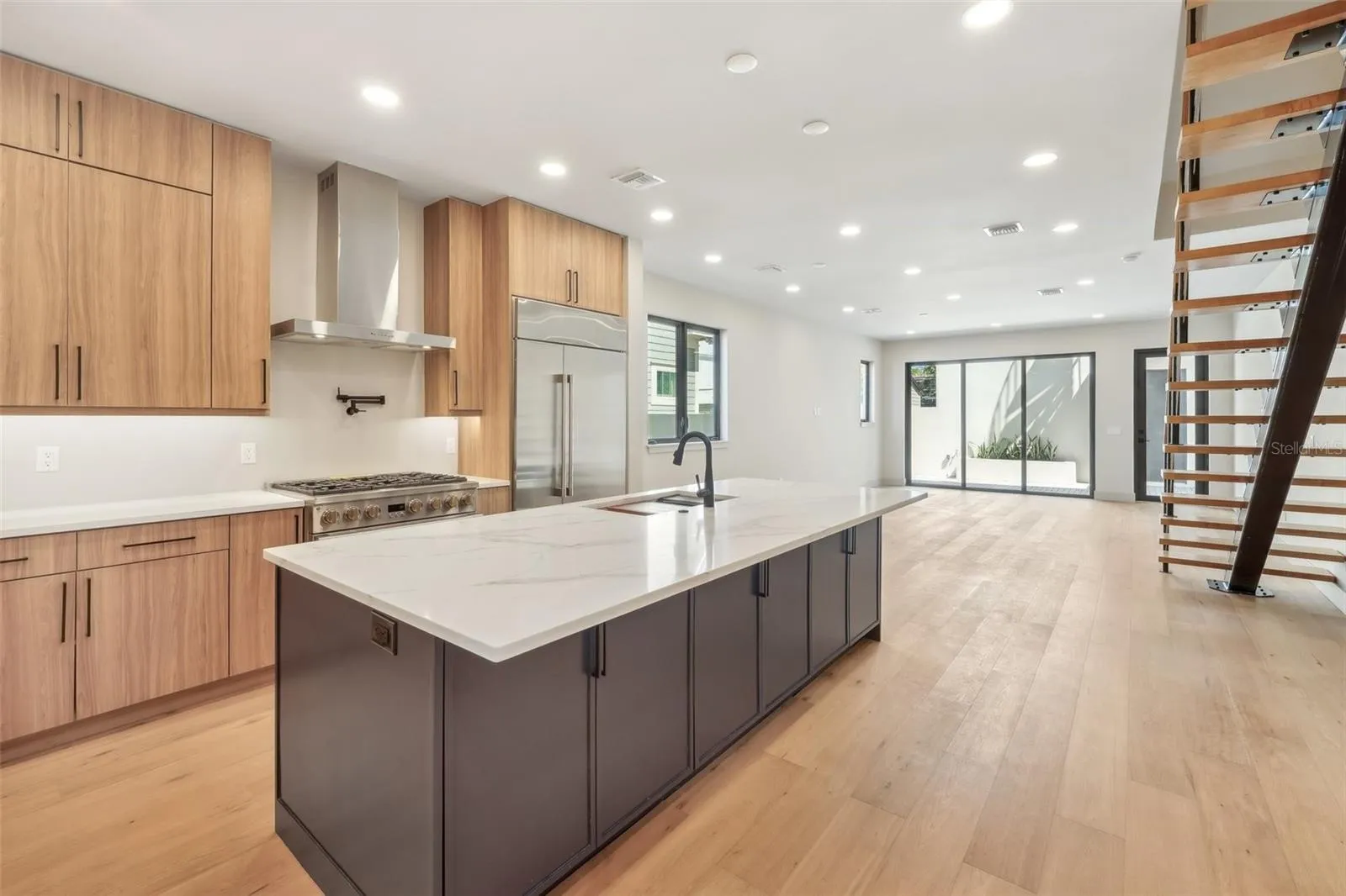 1412 S Moody Ave #a, Tampa, Florida 33629, 4 Bedrooms Bedrooms, ,5 BathroomsBathrooms,Residential,For Sale,MOODY,TB8330176