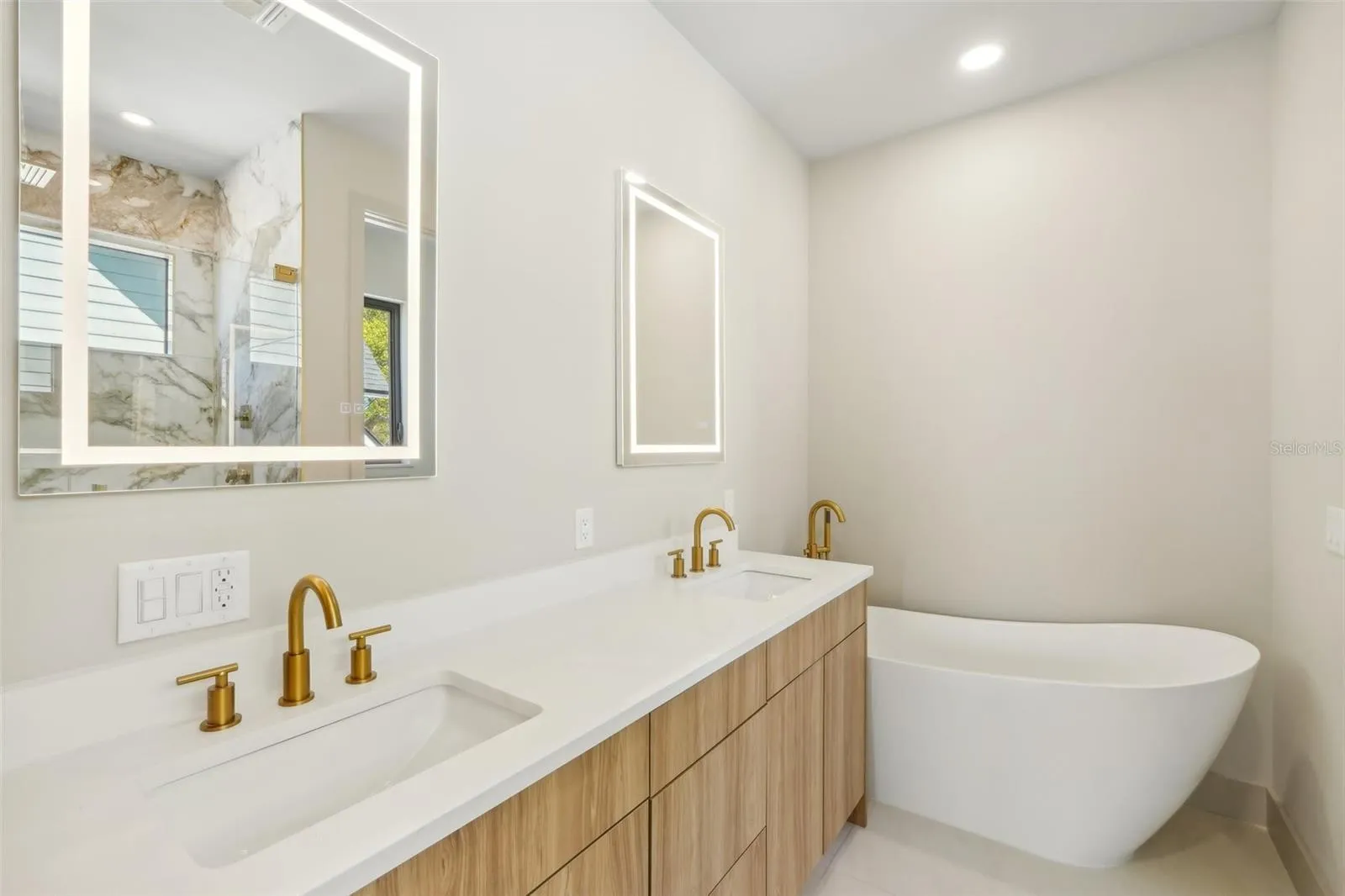 1412 S Moody Ave #a, Tampa, Florida 33629, 4 Bedrooms Bedrooms, ,5 BathroomsBathrooms,Residential,For Sale,MOODY,TB8330176