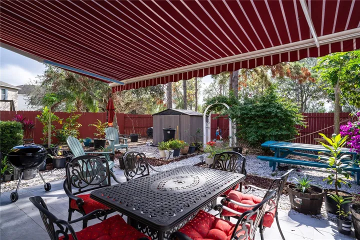 Motorized covered lanai