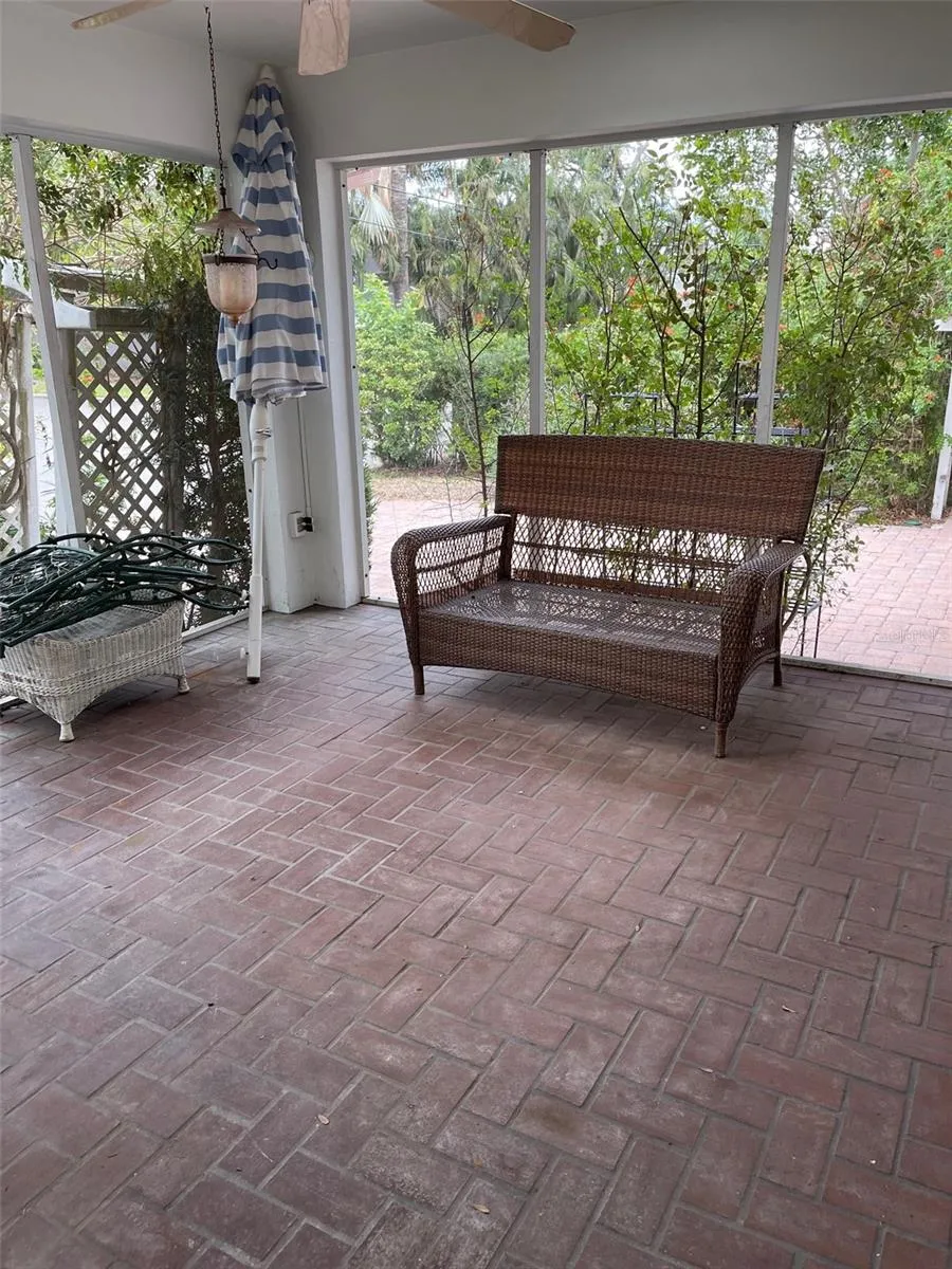 200 Carmona Way Ne, Saint Petersburg, Florida 33704, ,Land,For Sale,CARMONA,TB8331802