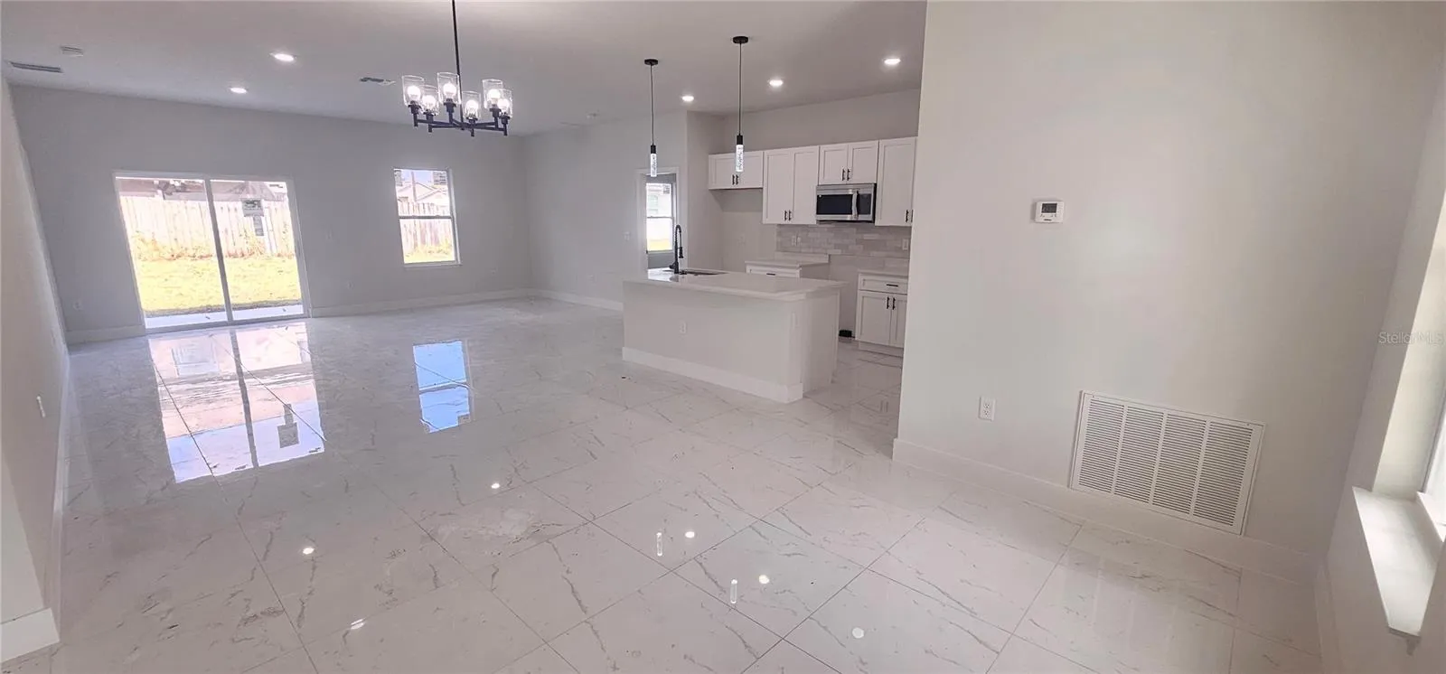 605 Raven Ct, Kissimmee, Florida 34759, 4 Bedrooms Bedrooms, ,2 BathroomsBathrooms,Residential,For Sale,RAVEN,S5117379