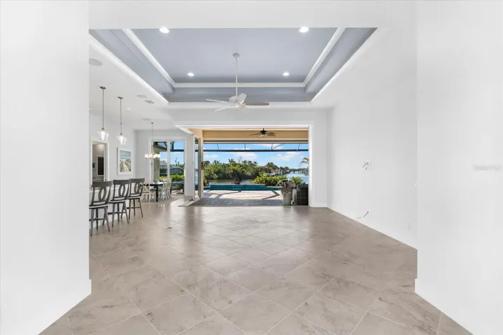 Bright & Open Layout