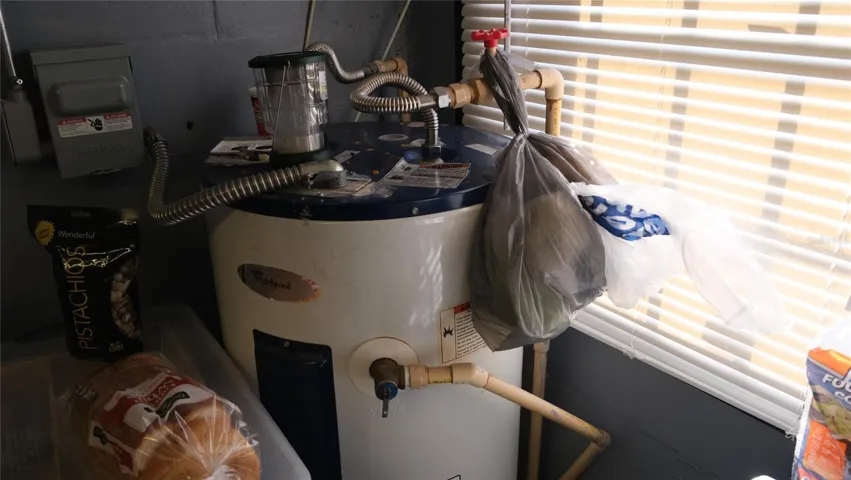 1170