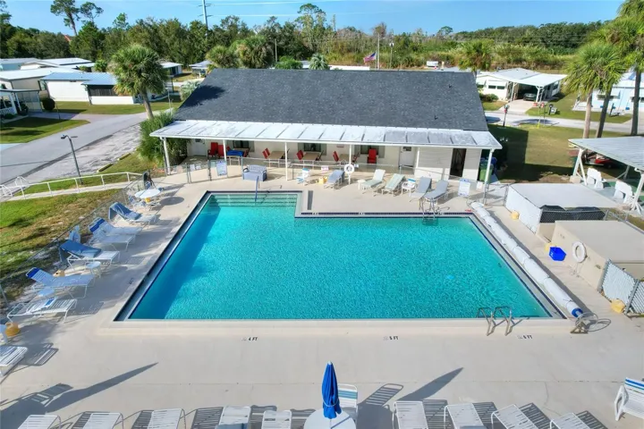 Clubhouse Heated Pool