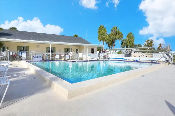 Clubhouse Pool deck