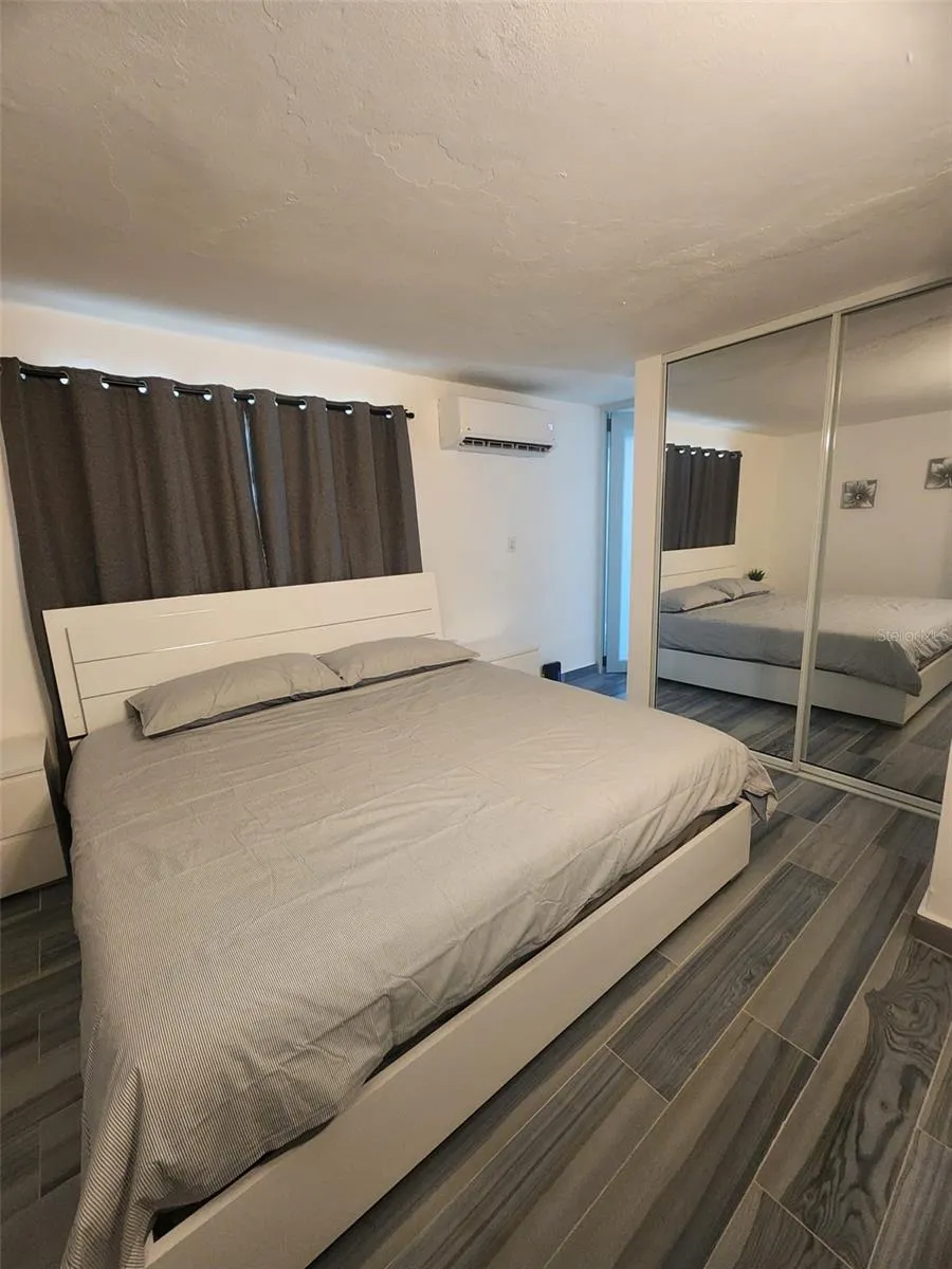 Main House Room 2