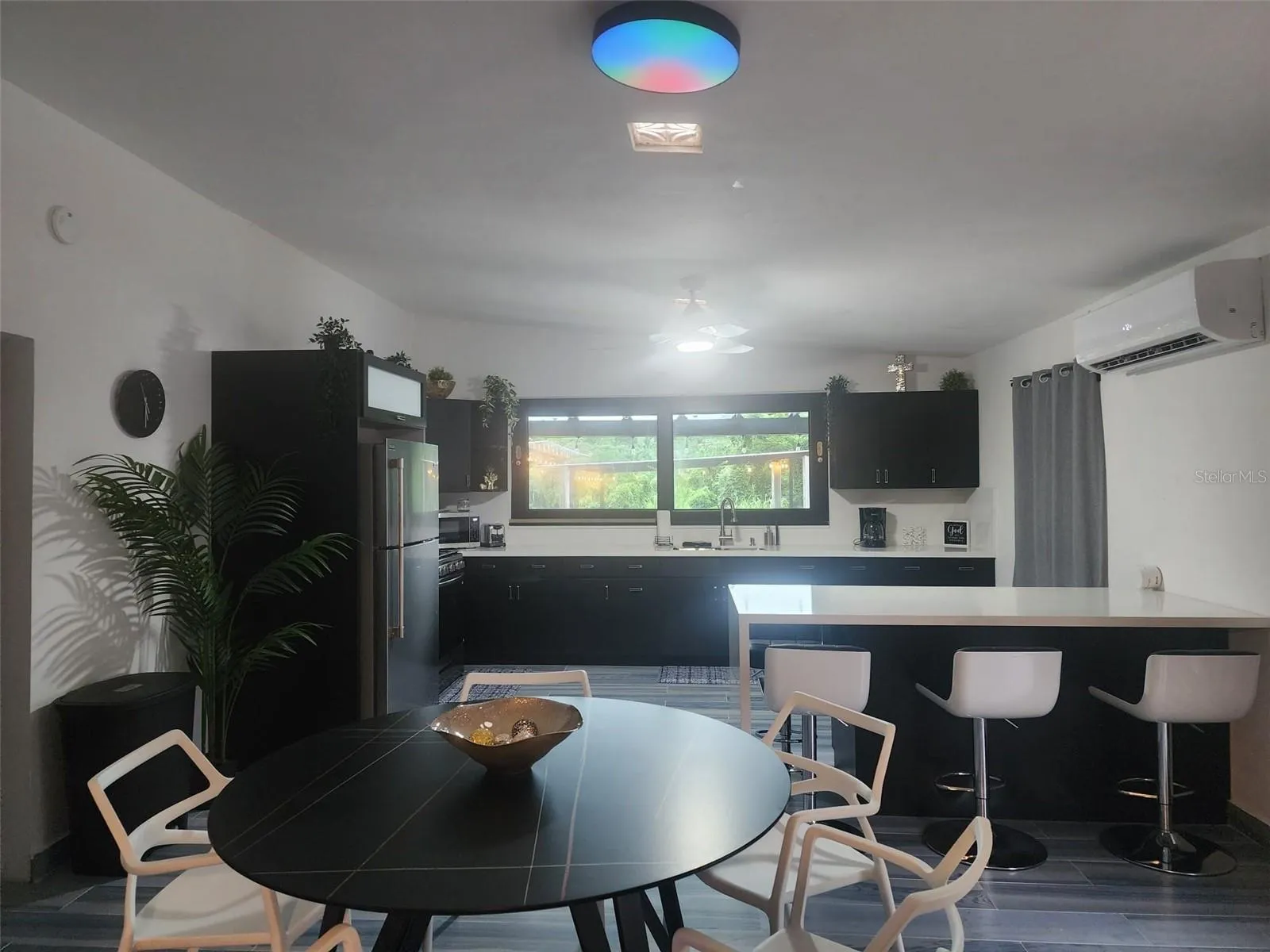 Main House Kitchen/ Dining Room