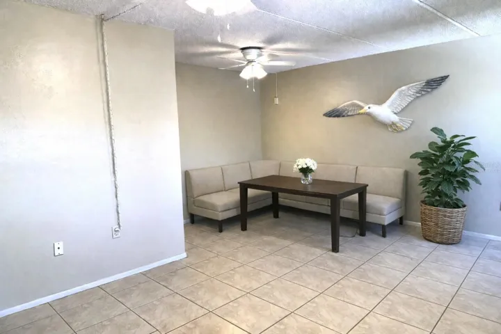 Dining area virtually staged with CHAT GPT