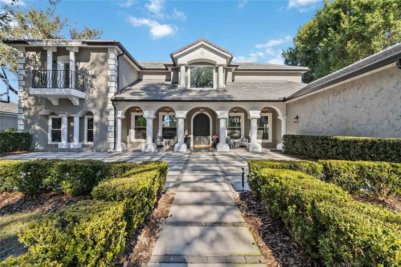 6025 Lady Bet Dr, Orlando, Florida 32819, 4 Bedrooms Bedrooms, ,5 BathroomsBathrooms,Residential,For Sale,LADY BET,O6268221