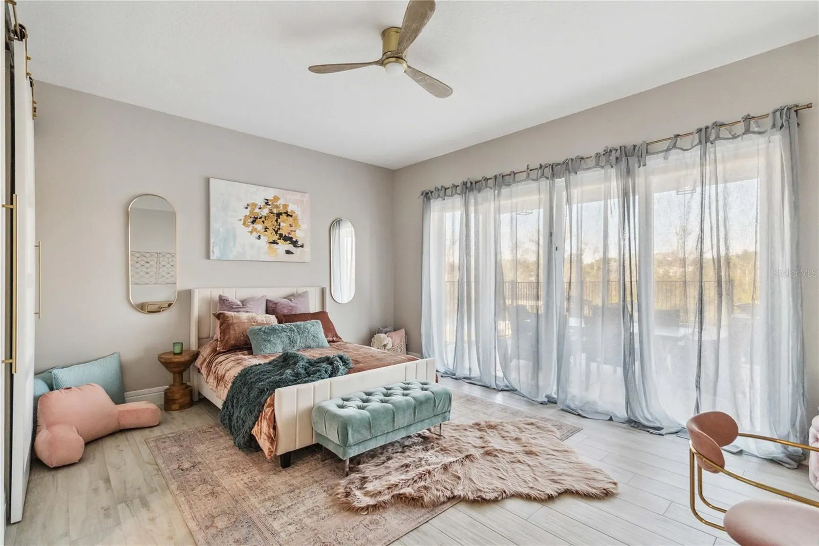 6025 Lady Bet Dr, Orlando, Florida 32819, 4 Bedrooms Bedrooms, ,5 BathroomsBathrooms,Residential,For Sale,LADY BET,O6268221