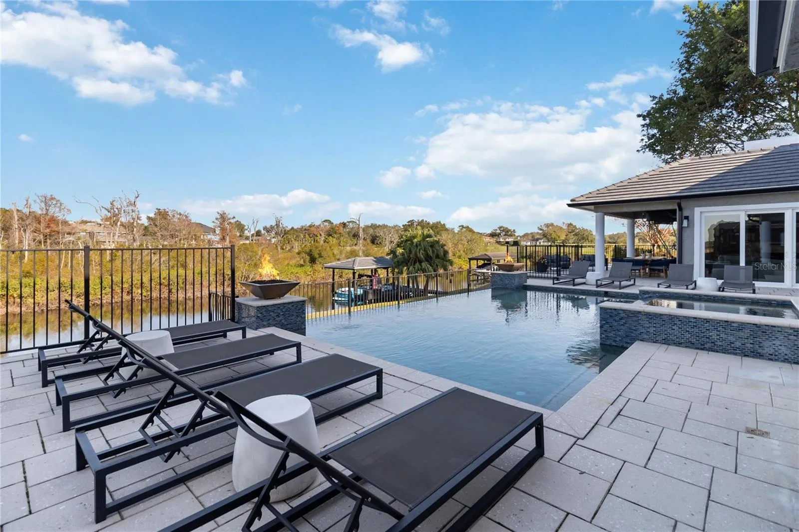 6025 Lady Bet Dr, Orlando, Florida 32819, 4 Bedrooms Bedrooms, ,5 BathroomsBathrooms,Residential,For Sale,LADY BET,O6268221