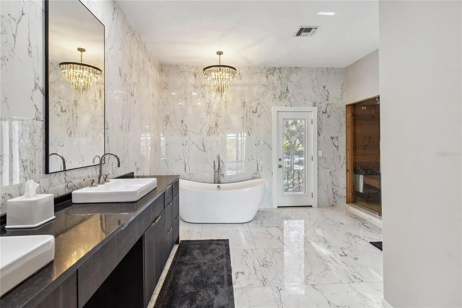 6025 Lady Bet Dr, Orlando, Florida 32819, 4 Bedrooms Bedrooms, ,5 BathroomsBathrooms,Residential,For Sale,LADY BET,O6268221