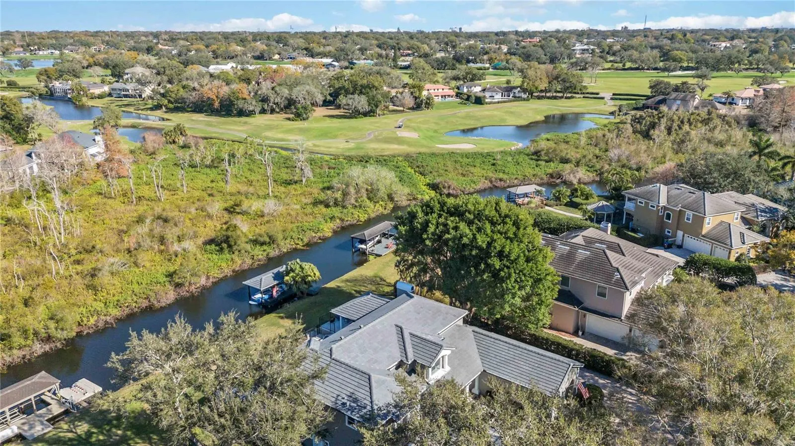 6025 Lady Bet Dr, Orlando, Florida 32819, 4 Bedrooms Bedrooms, ,5 BathroomsBathrooms,Residential,For Sale,LADY BET,O6268221