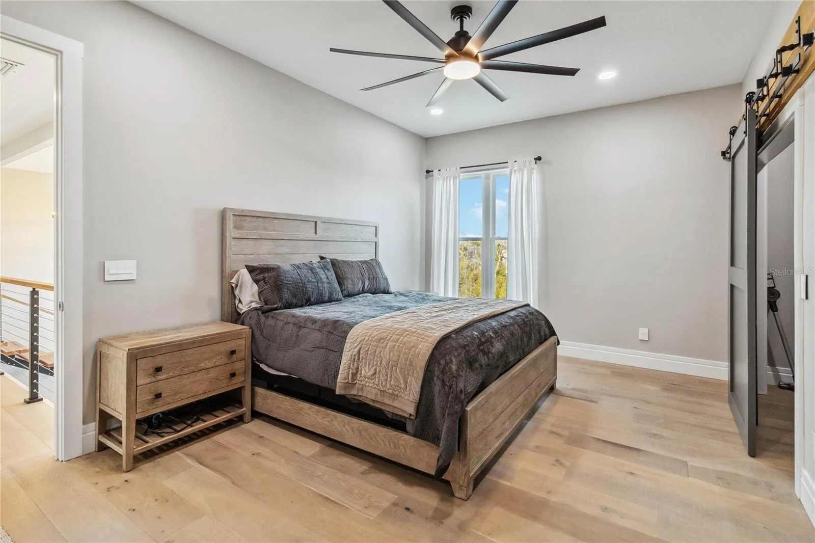 6025 Lady Bet Dr, Orlando, Florida 32819, 4 Bedrooms Bedrooms, ,5 BathroomsBathrooms,Residential,For Sale,LADY BET,O6268221