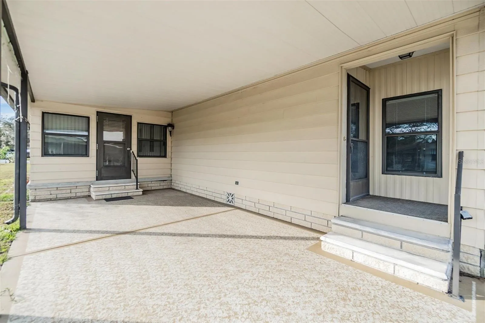 35934 Verano Ln, Zephyrhills, Florida 33541, 2 Bedrooms Bedrooms, ,2 BathroomsBathrooms,Residential,For Sale,VERANO,TB8334831