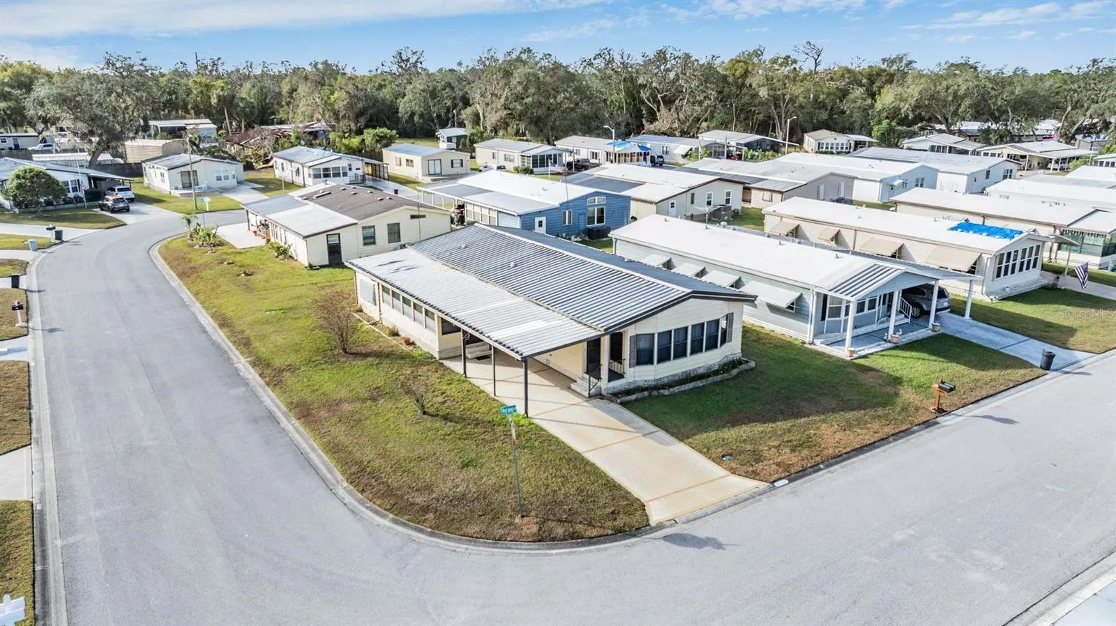 35934 Verano Ln, Zephyrhills, Florida 33541, 2 Bedrooms Bedrooms, ,2 BathroomsBathrooms,Residential,For Sale,VERANO,TB8334831