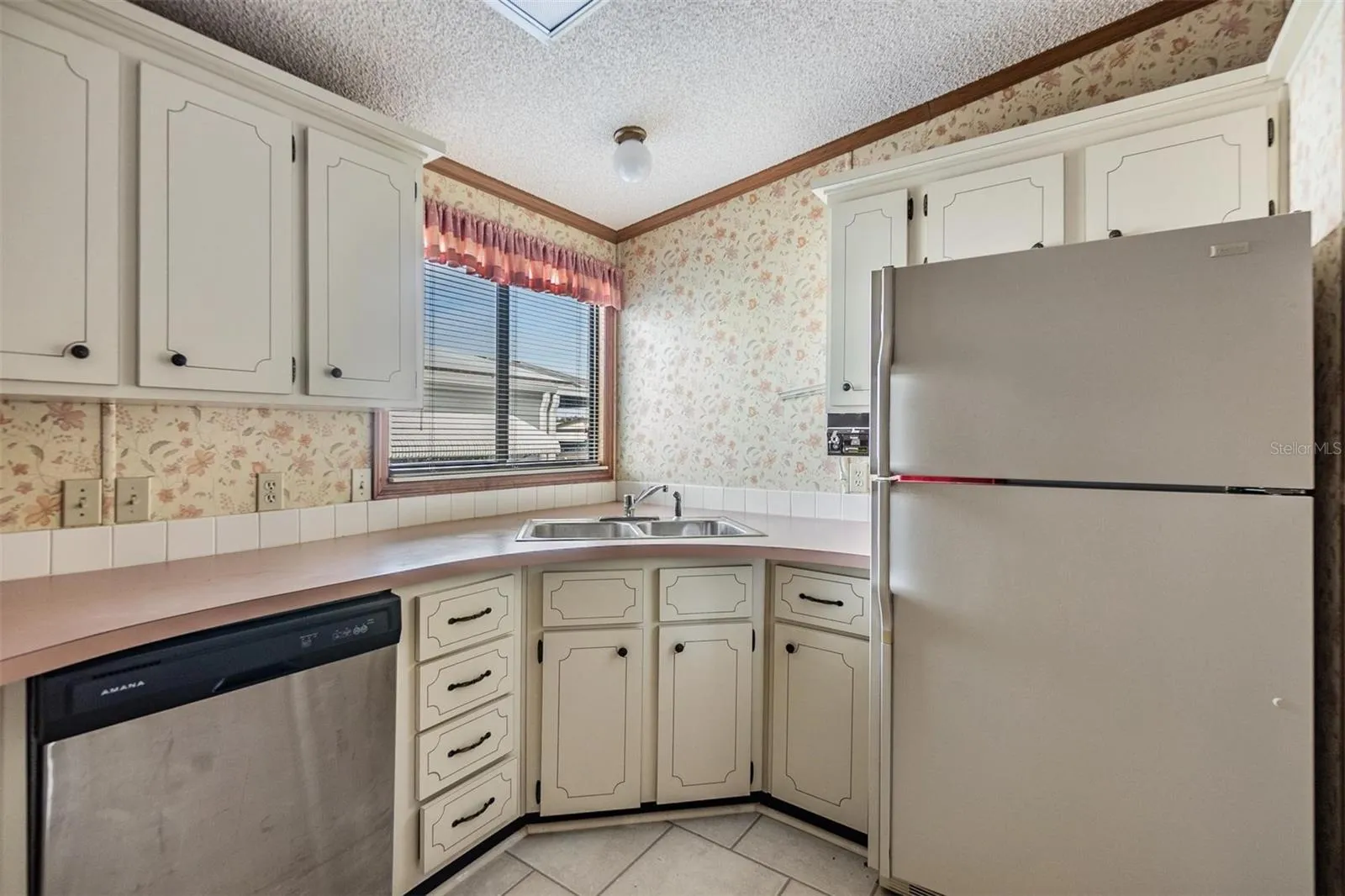 35934 Verano Ln, Zephyrhills, Florida 33541, 2 Bedrooms Bedrooms, ,2 BathroomsBathrooms,Residential,For Sale,VERANO,TB8334831