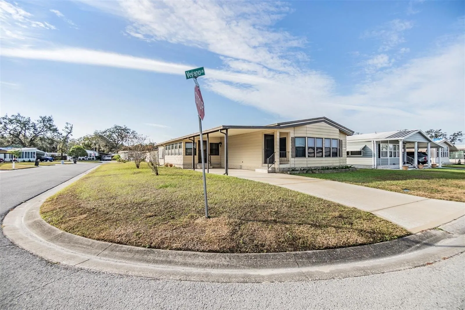 35934 Verano Ln, Zephyrhills, Florida 33541, 2 Bedrooms Bedrooms, ,2 BathroomsBathrooms,Residential,For Sale,VERANO,TB8334831
