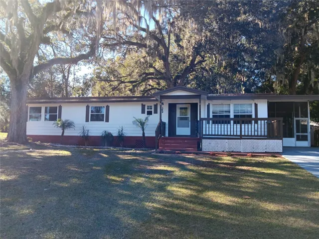 HOUSE FRONT VIEW